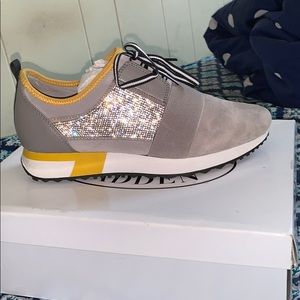 steve madden sneakers